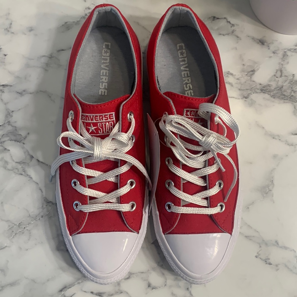 New red Converse all Star